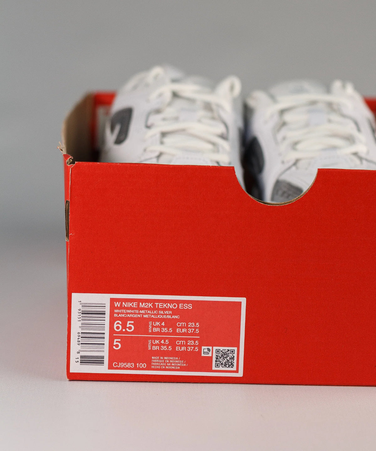 Nike M2K Tekno Essential White Silver