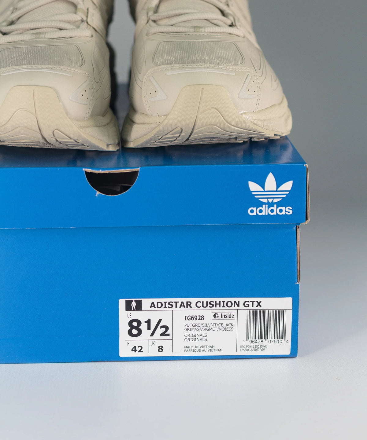 Adidas Adistar Cushion Gore-Tex & Cordura Putty Grey
