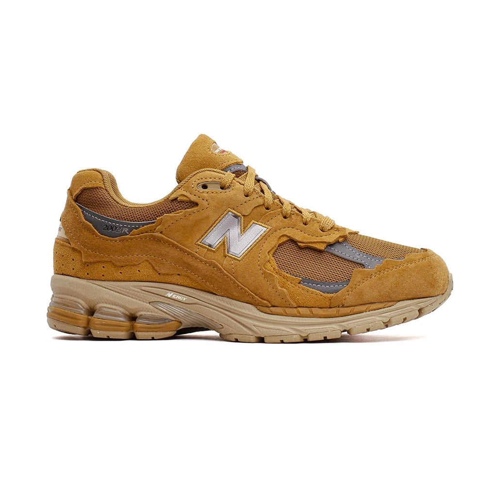 New Balance 2002R Protection Pack Gore-Tex Stucco
