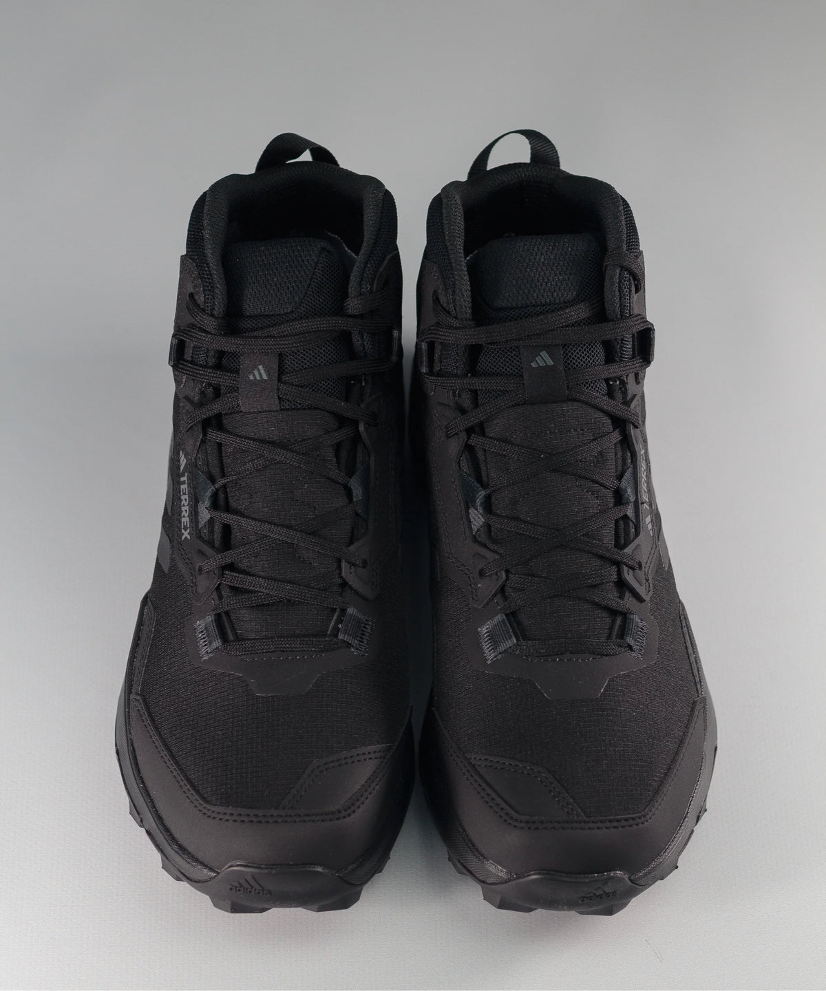 Adidas Terrex AX4 Full Black Mid Gore-Tex Wnt