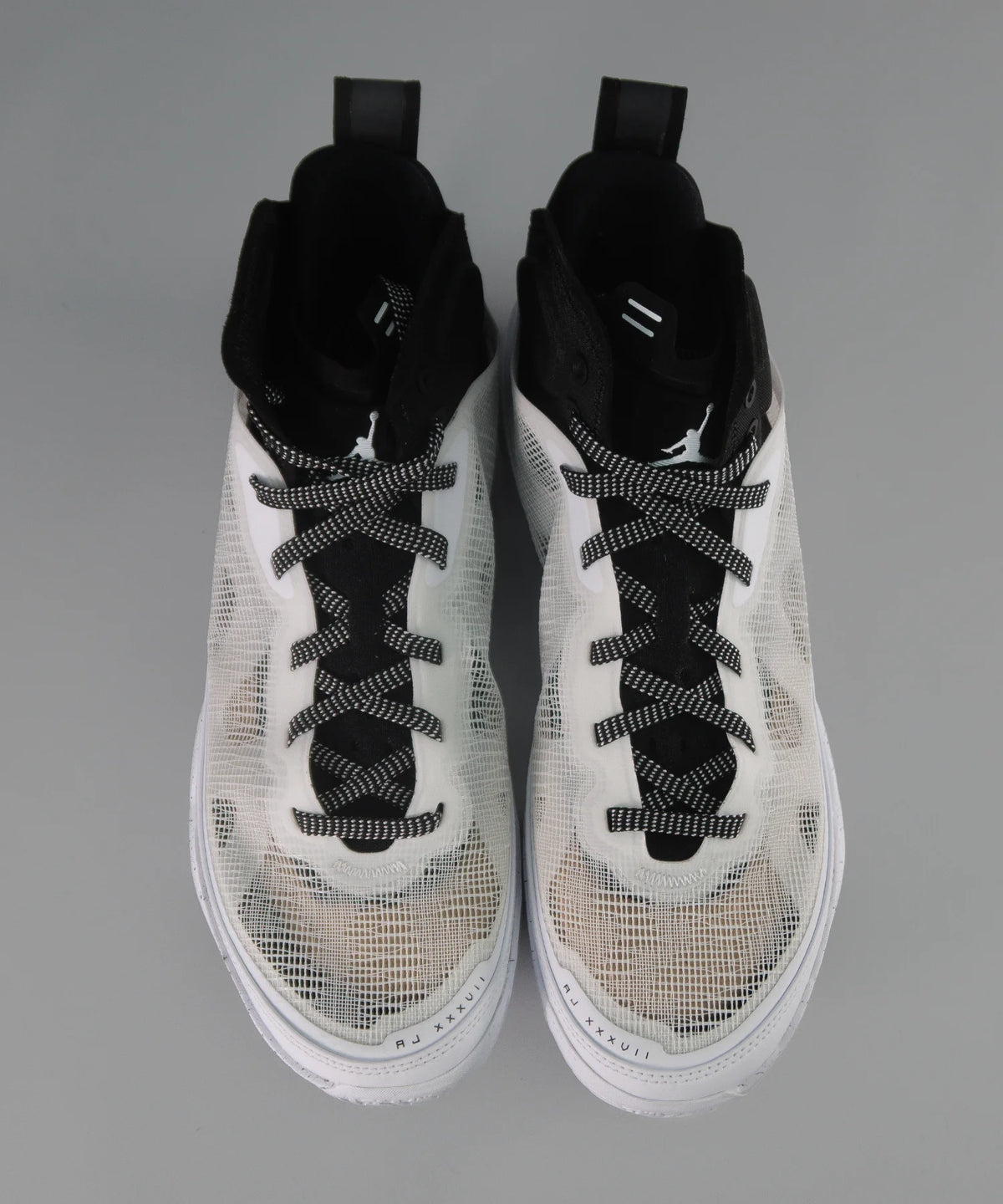 Nike Air Jordan 37 Oreo White