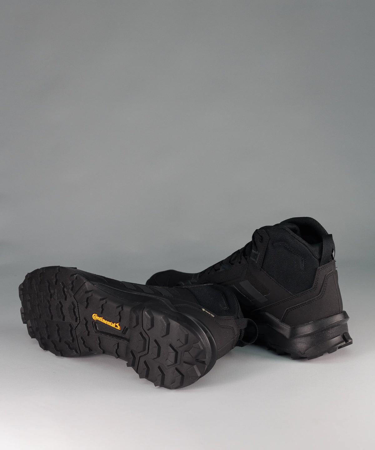 Adidas Terrex AX4 Full Black Mid Gore-Tex Wnt