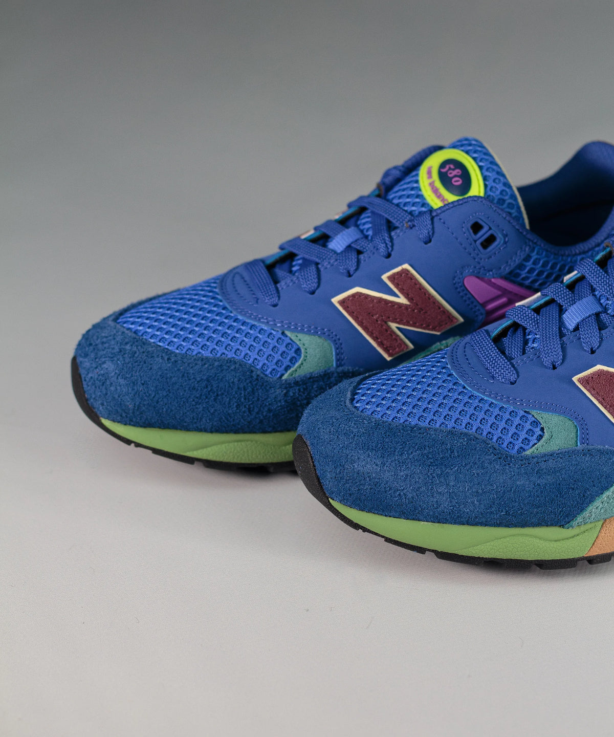 New Balance 580 Multicolor