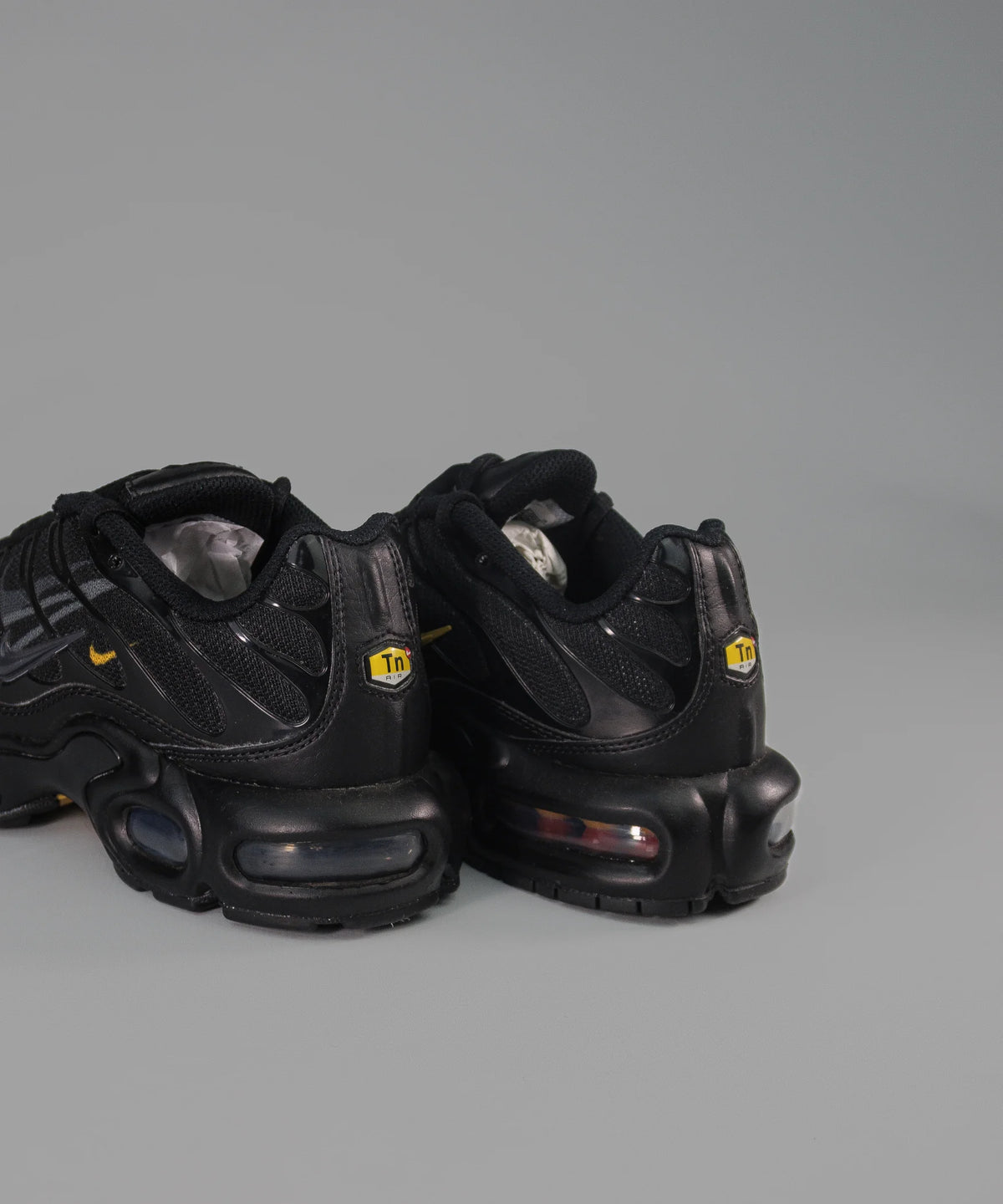Nike Air Max TN Plus Triple Black & Gold