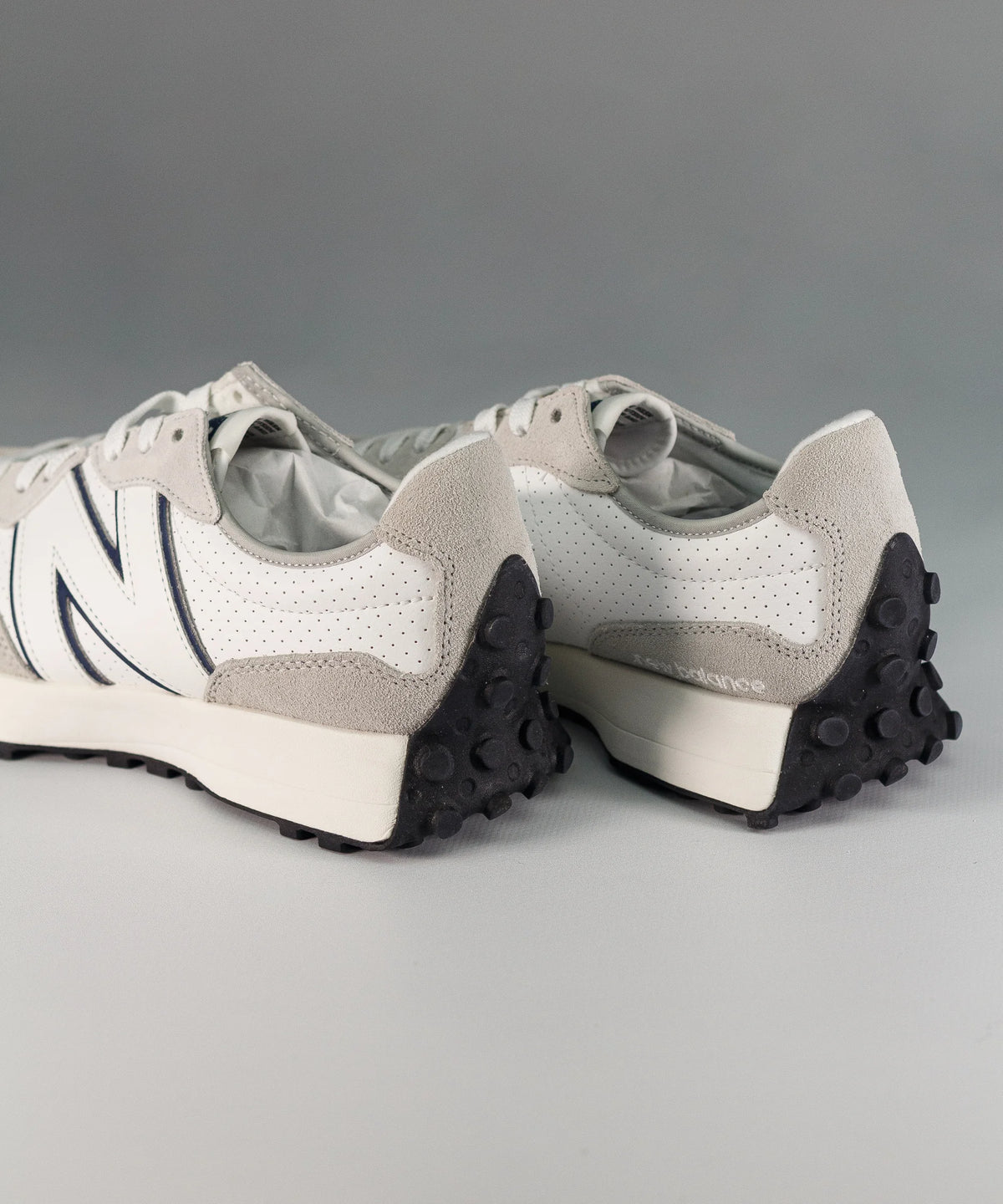 New Balance 327 Leather White & Grey