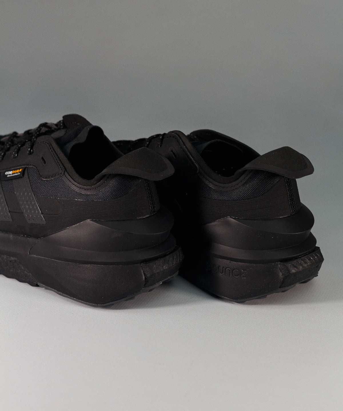 Adidas Avryn Full Black Cordura