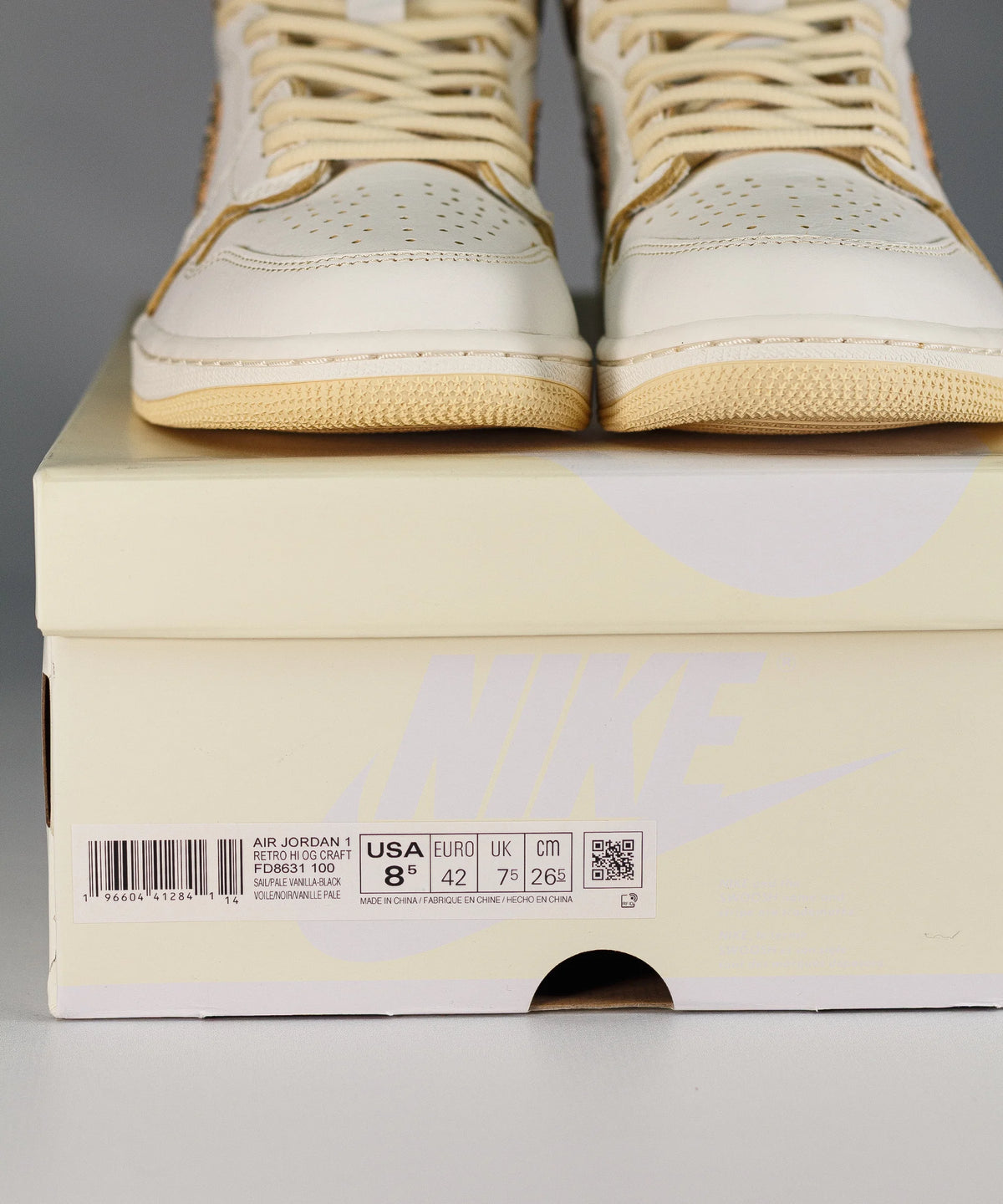 Nike Jordan 1 Retro Hi OG Craft Vanilla