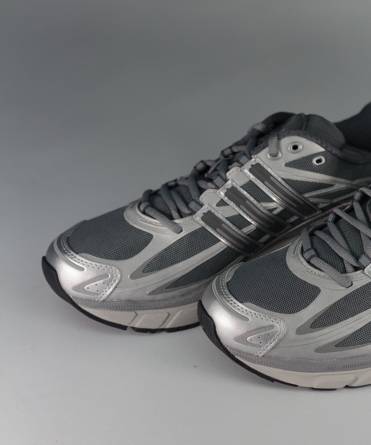 Adidas Adistar Cushion Grey
