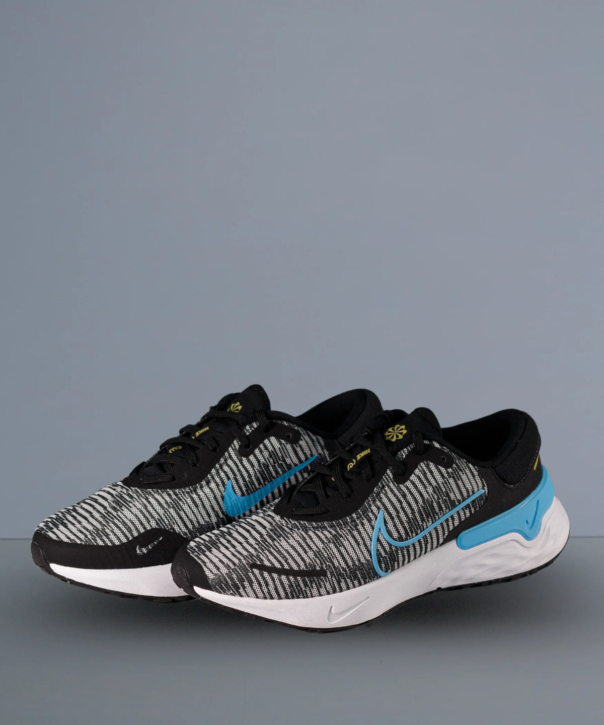 Nike Renew Run 4 Grey W