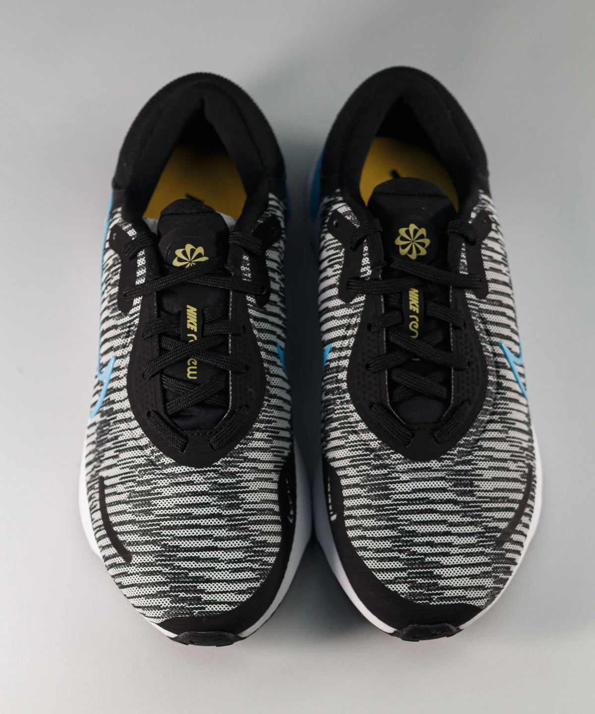 Nike Renew Run 4 Grey W