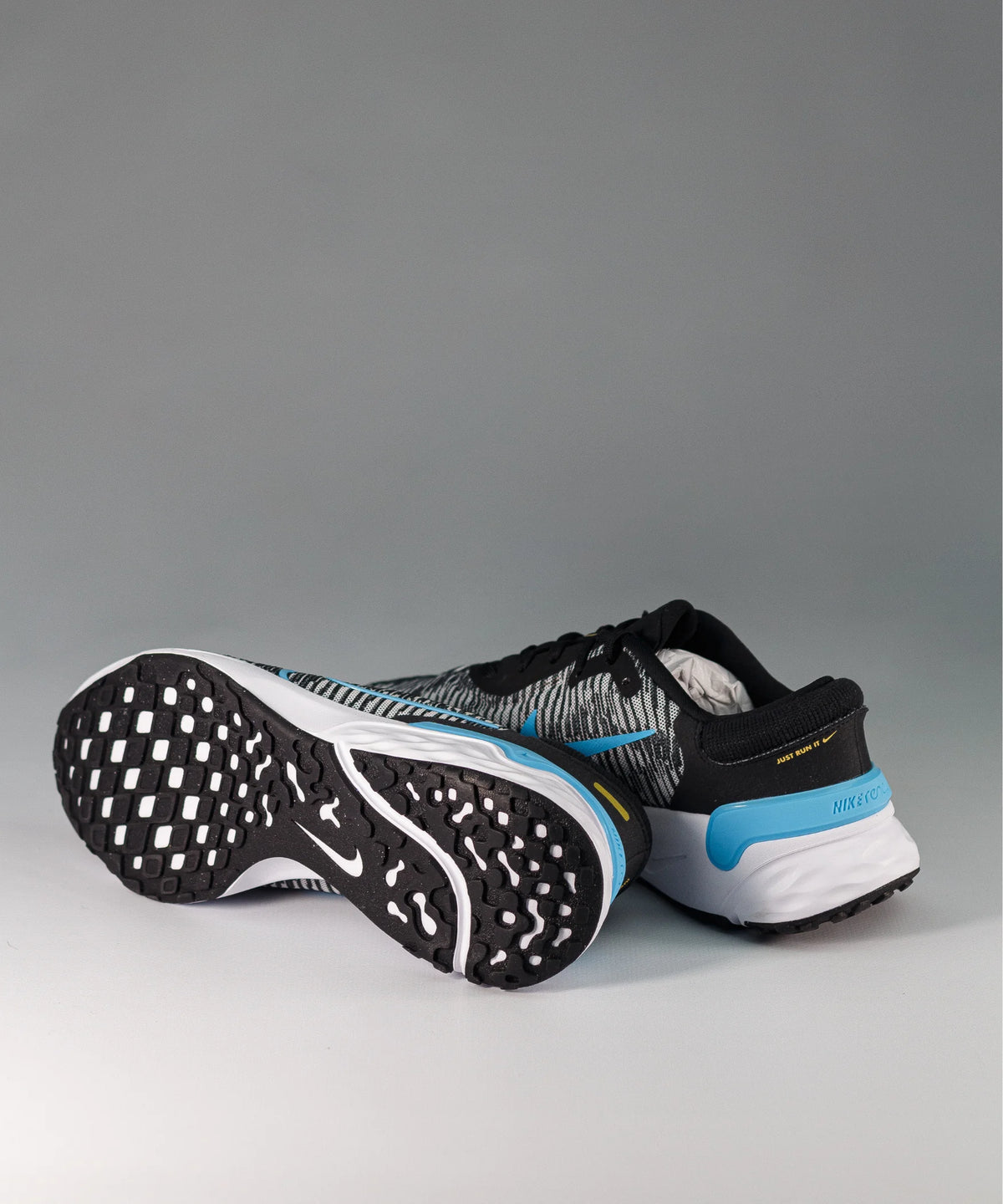 Nike Renew Run 4 Grey W