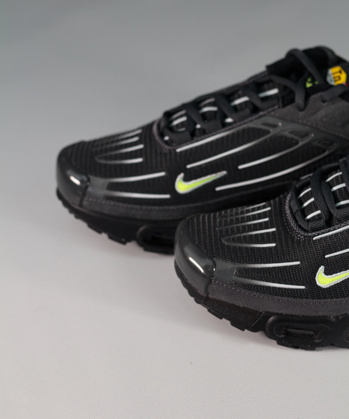 Nike Air Max Plus 3 Black Volt