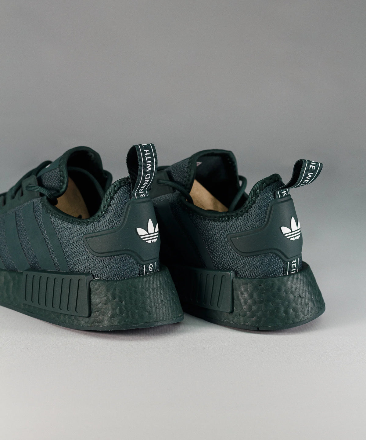Adidas NMD_R1 Mineral Green
