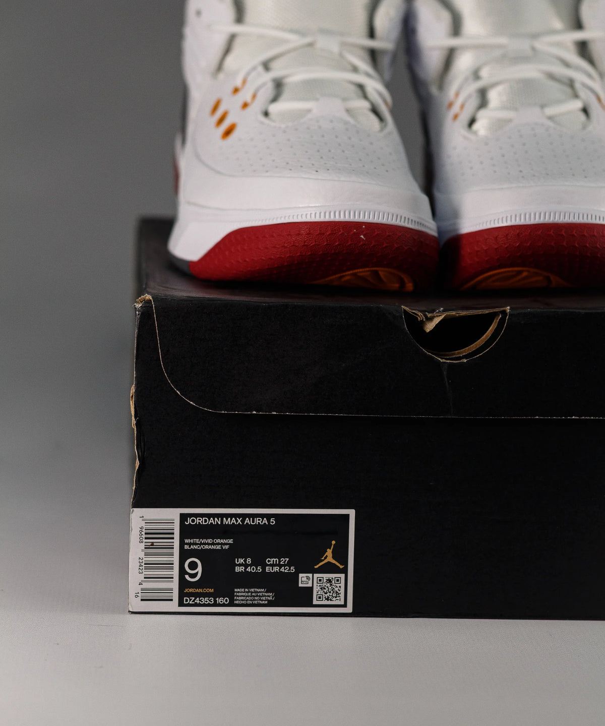 Nike Jordan Max Aura 5 White & Red