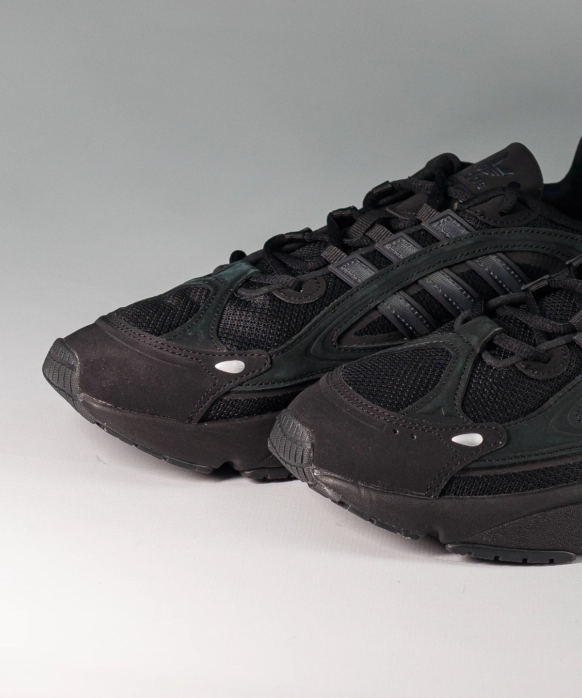 Adidas Ozmillen Full Black
