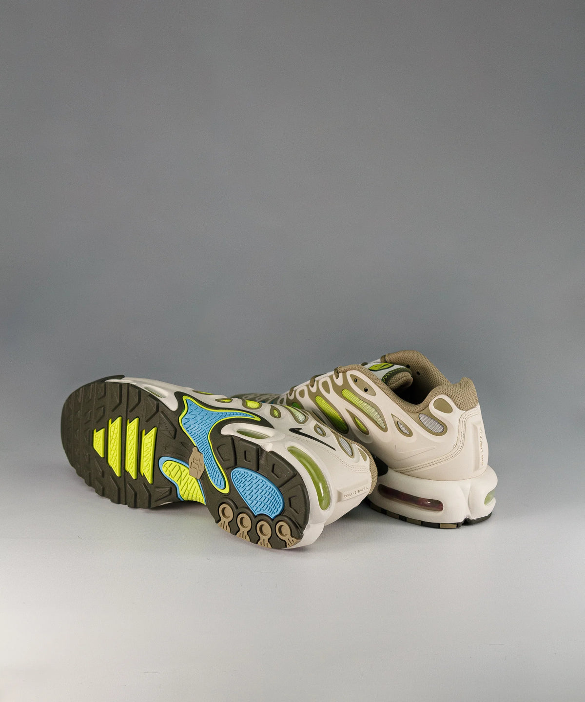 Nike Air Max TN Plus Drift Beige & Green