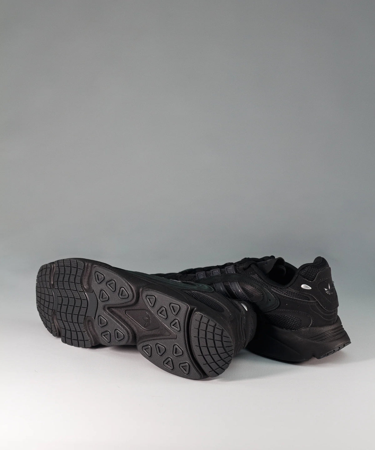 Adidas Ozmillen Full Black