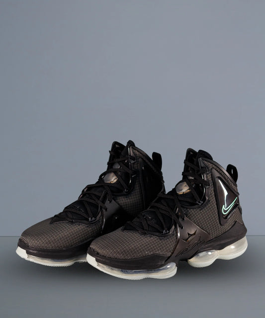 Nike Lebron XIX Black Green Glow
