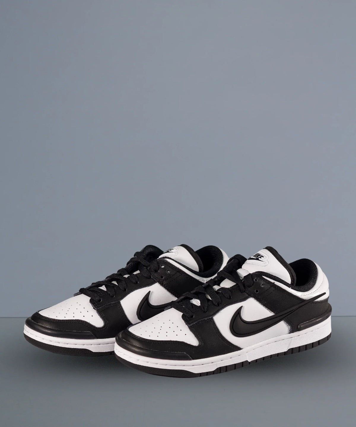 Nike Dunk Low Twist Panda Wms