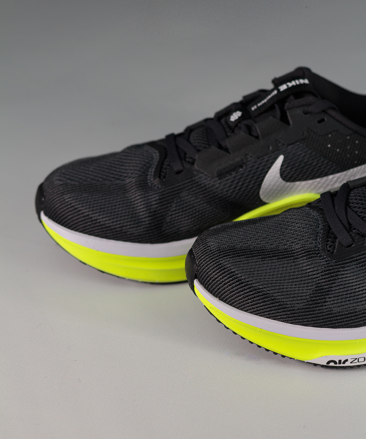 Nike Structure 25 Black & Green