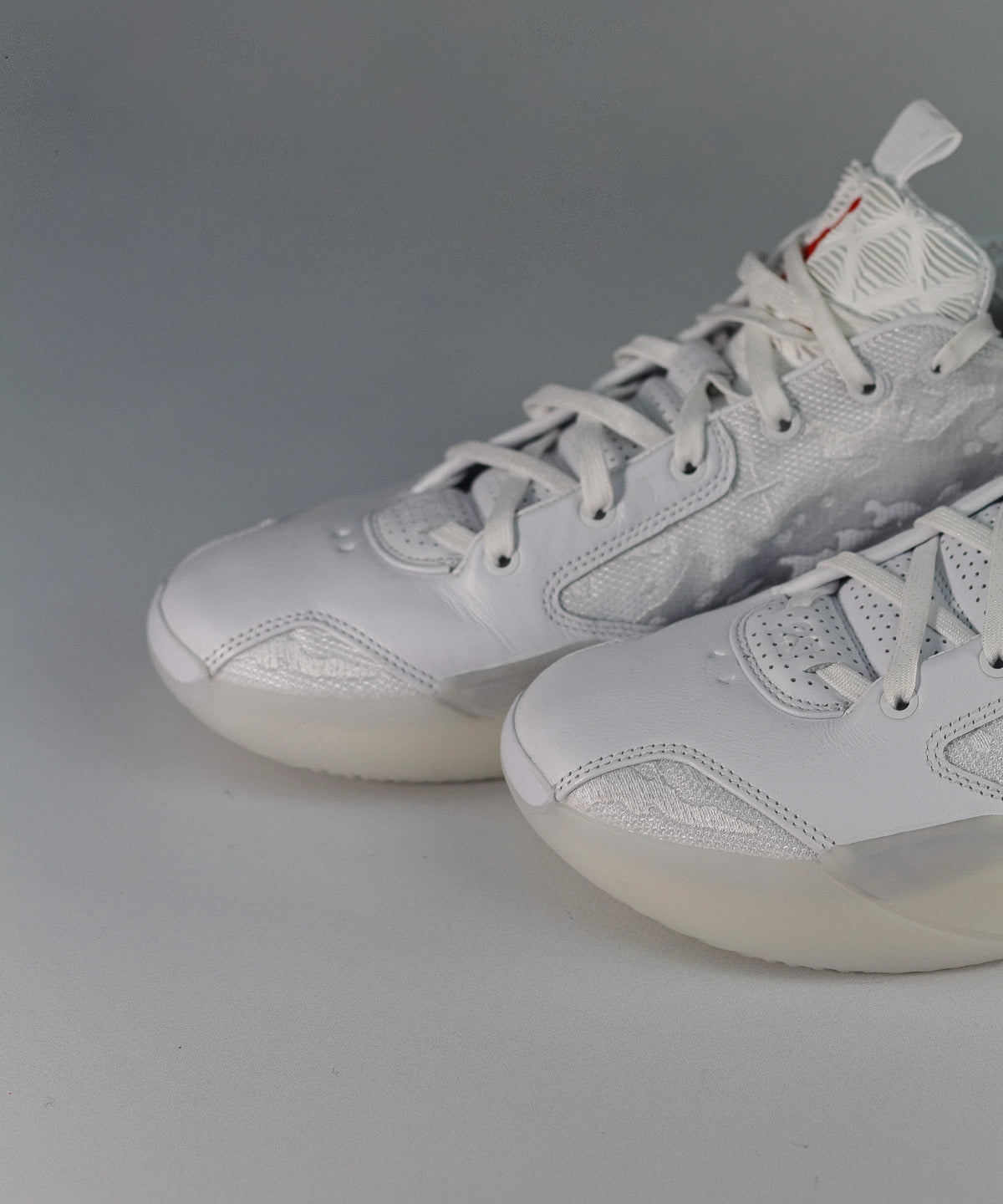 Nike Air Jordan 39 Sol White
