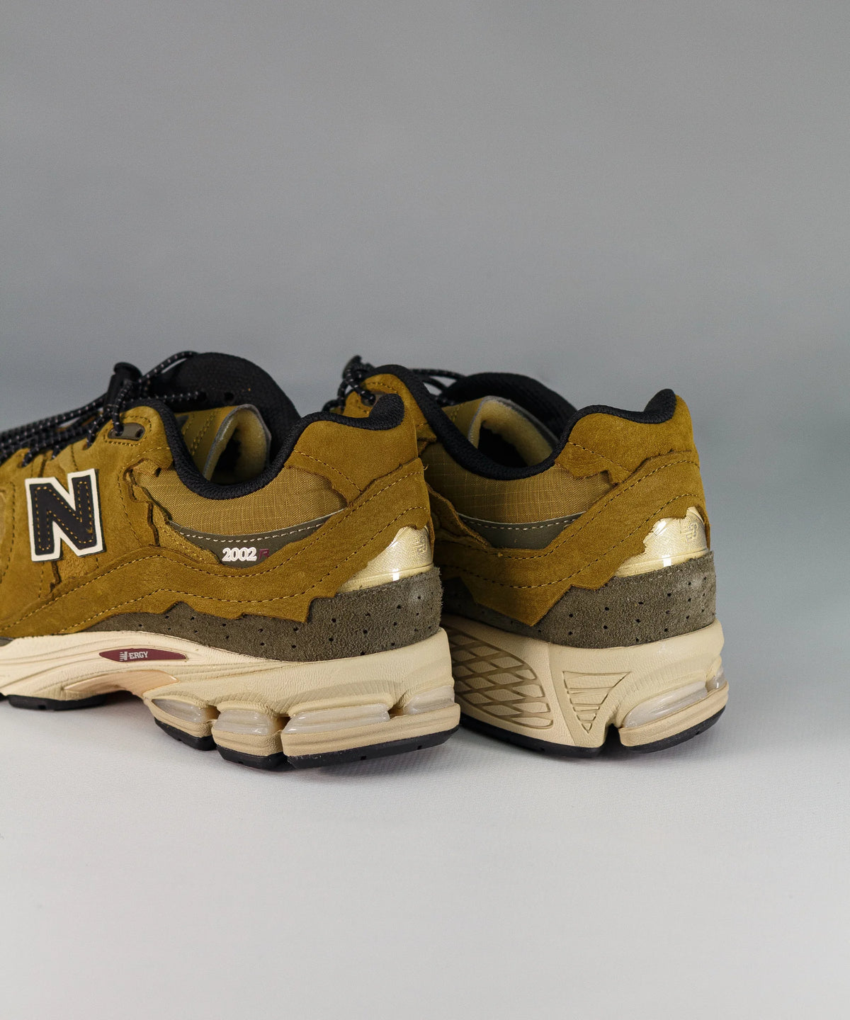 New Balance 2002R Protection Pack Brown