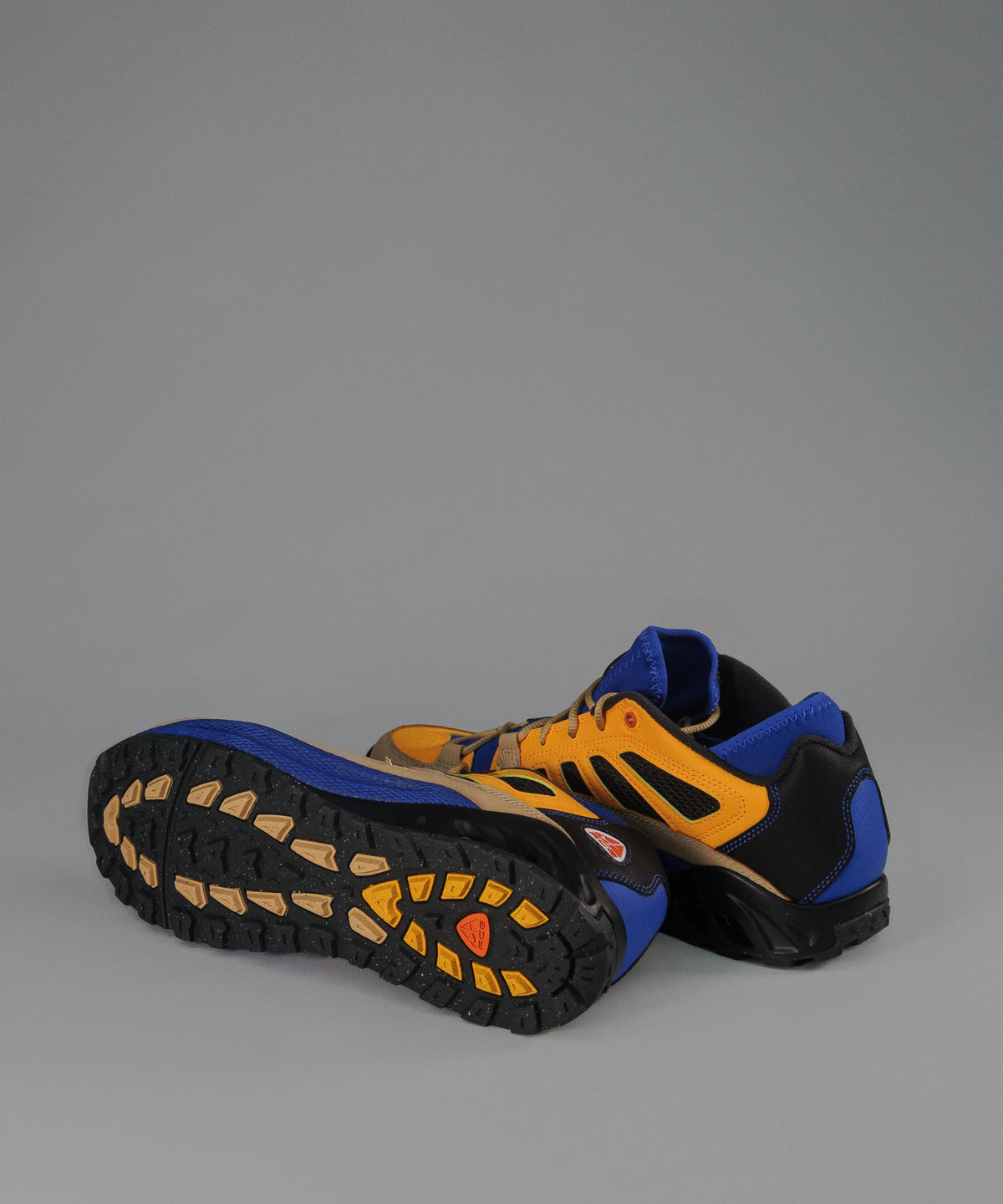 Nike ACG Air Exploraid Hyper Royal
