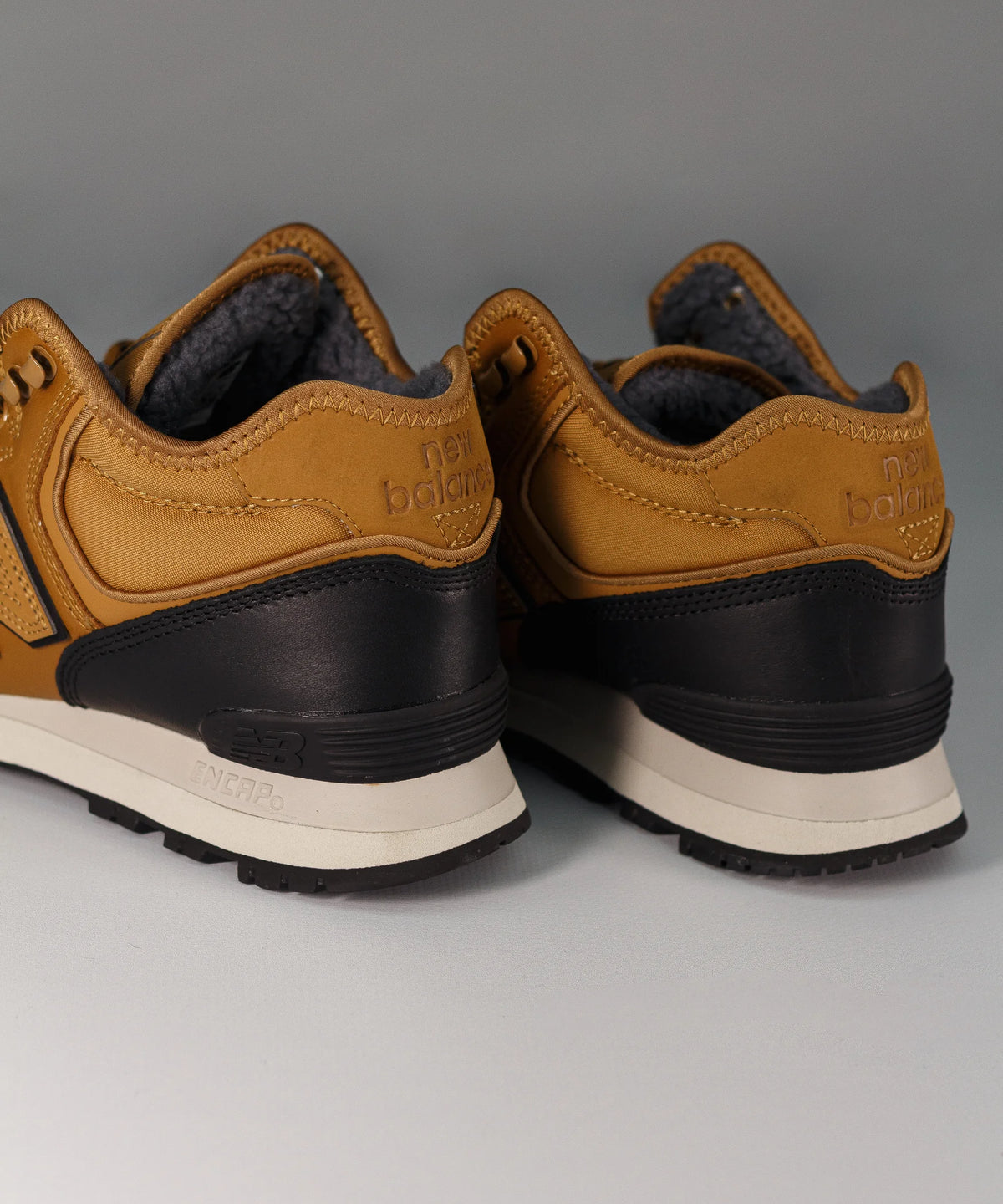 New Balance 574 High Leaher Brown