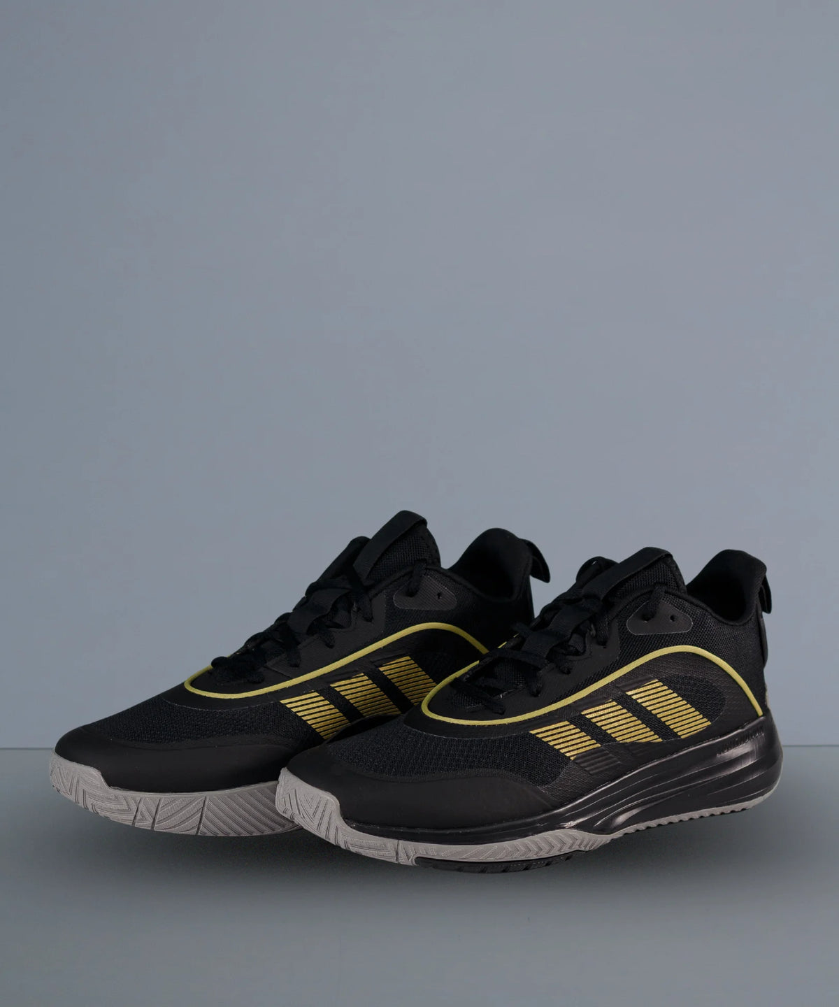 Adidas Own the Game 3