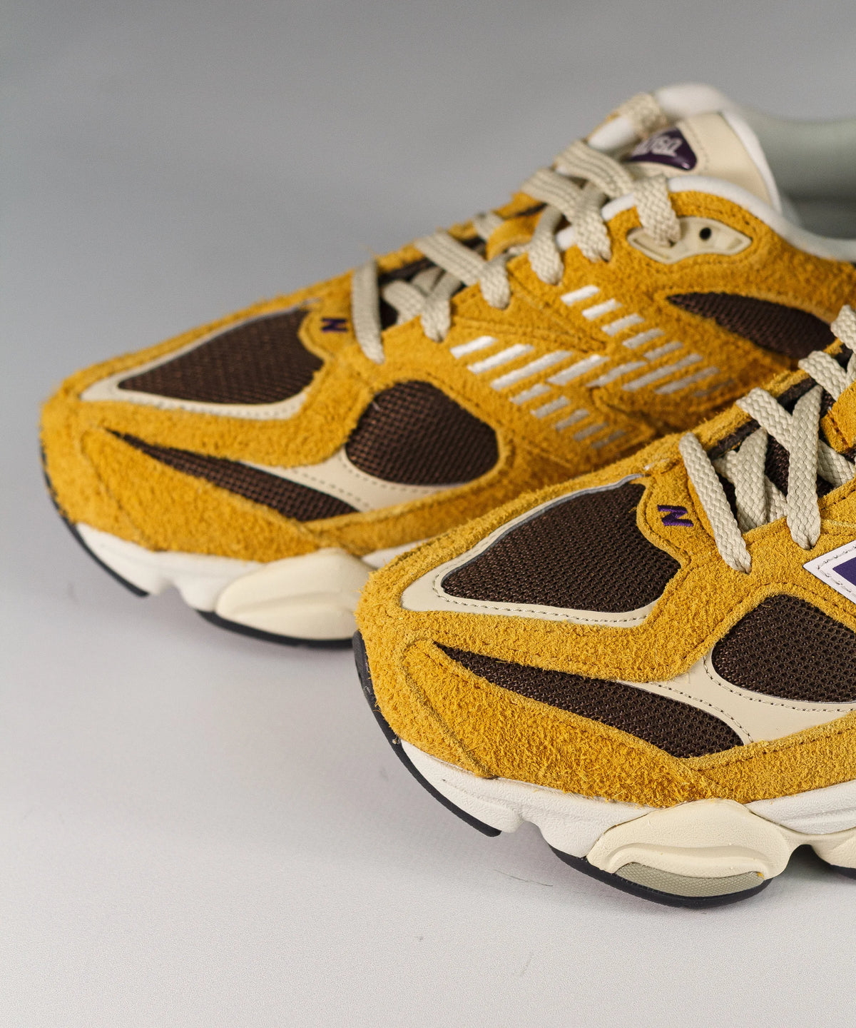 New Balance 9060 Butterscotch