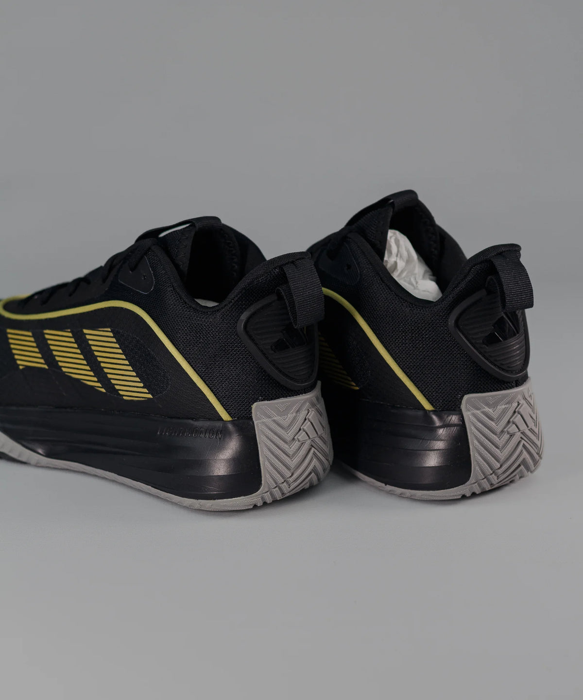 Adidas Own the Game 3