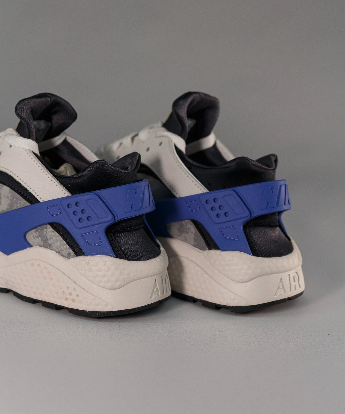 Nike Air Huarache Social FC Premium
