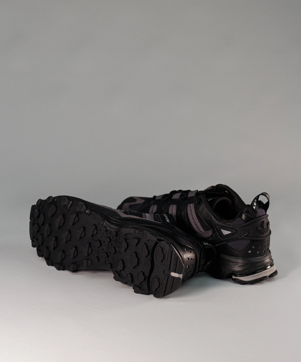 Чорно-сірий Adidas Hyperturf
