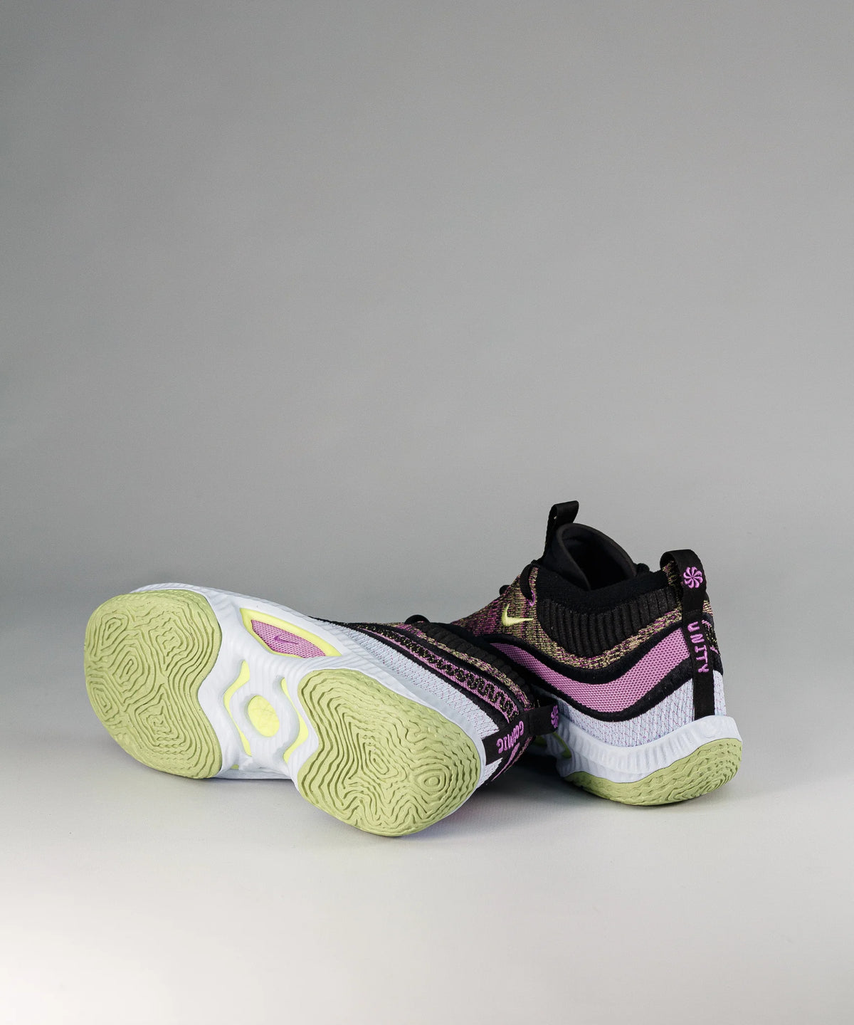 Nike Cosmic Unity 3 Low Rush Fuchsia
