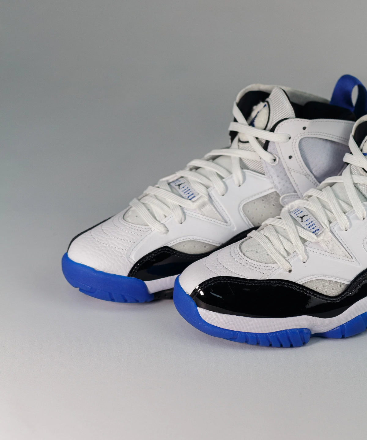 Nike Air Jordan Jumpman Two Trey White & Blue