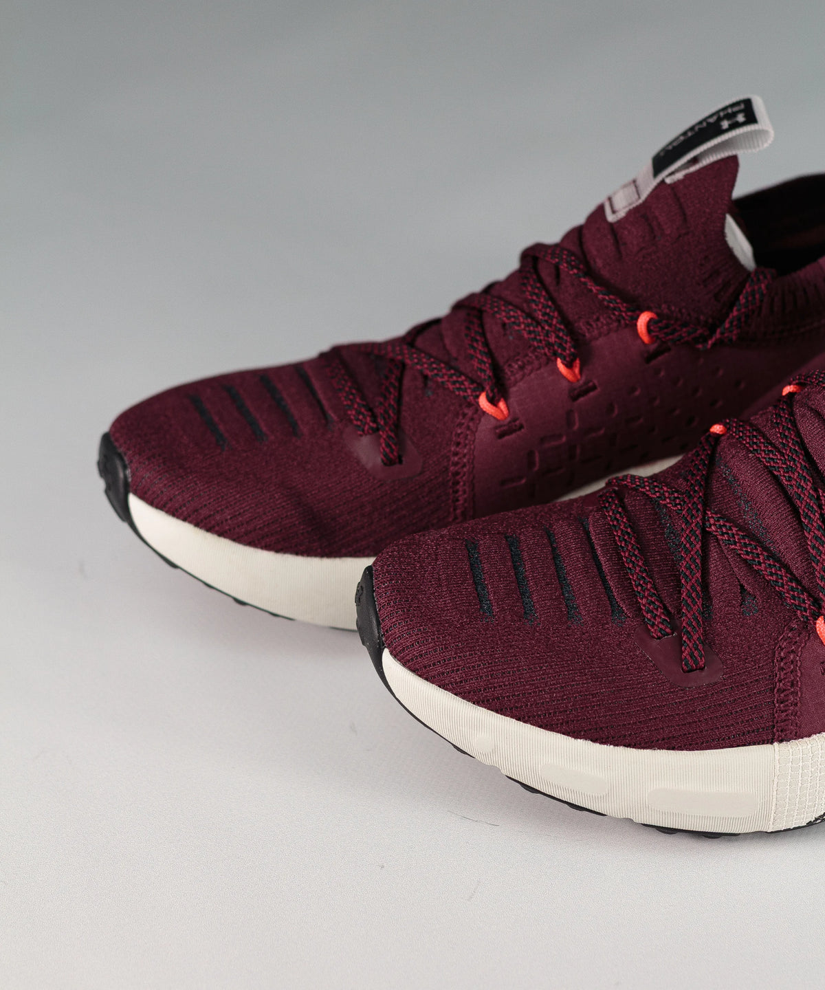 Under Armour Hovr Phantom 3 Burgundy