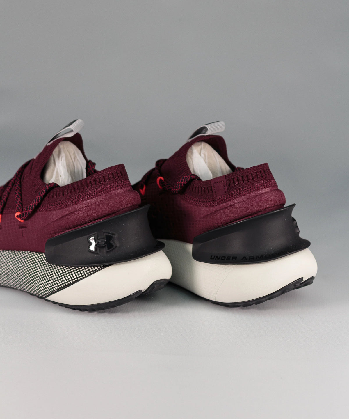 Under Armour Hovr Phantom 3 Burgundy