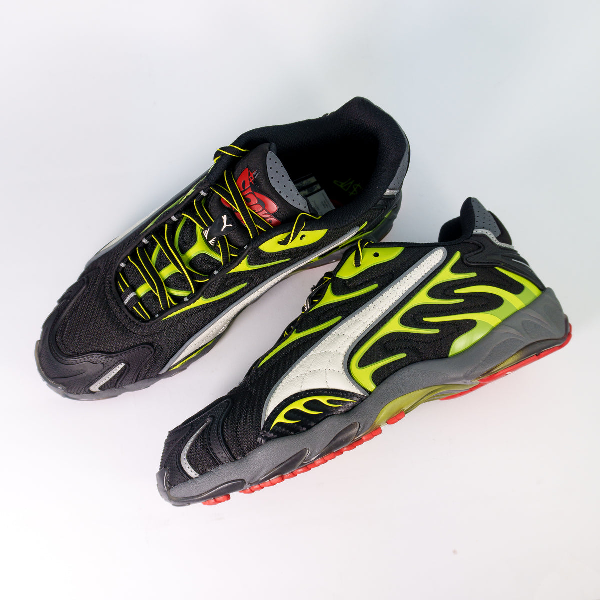 Puma A$AP Rocky Inhale Mesh Lime Pow — пара згори, чорна сітка, шкіряний Formstrip кольору warm white