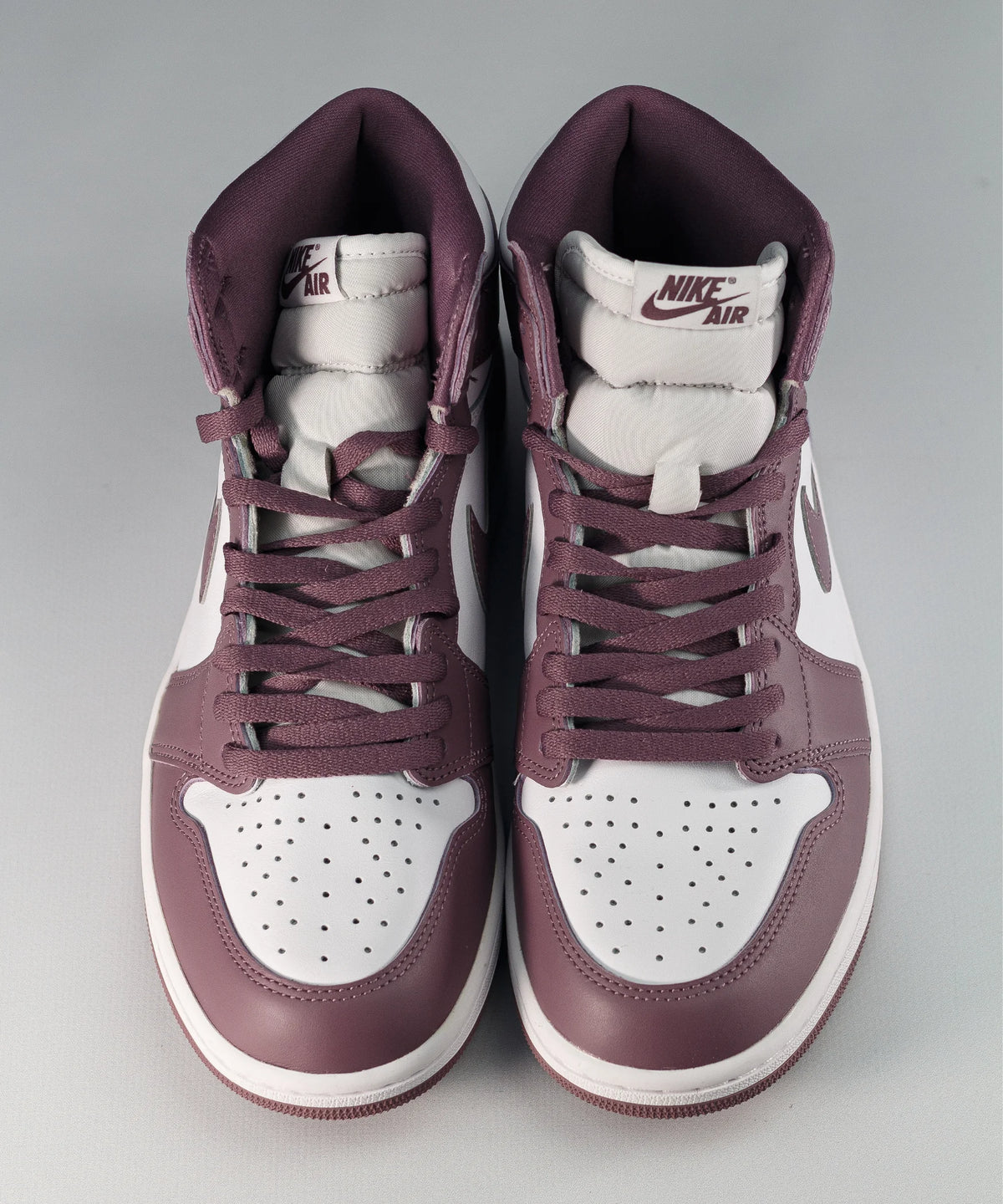Nike Air Jordan 1 Retro High OG Mauve