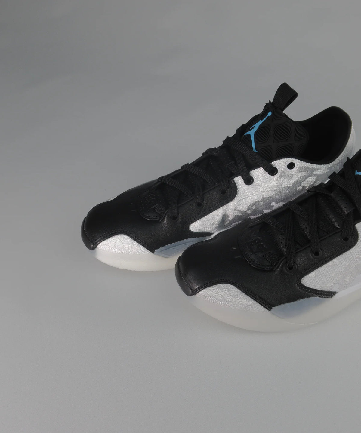 Nike Air Jordan 39 XXXIX Croix White & Black
