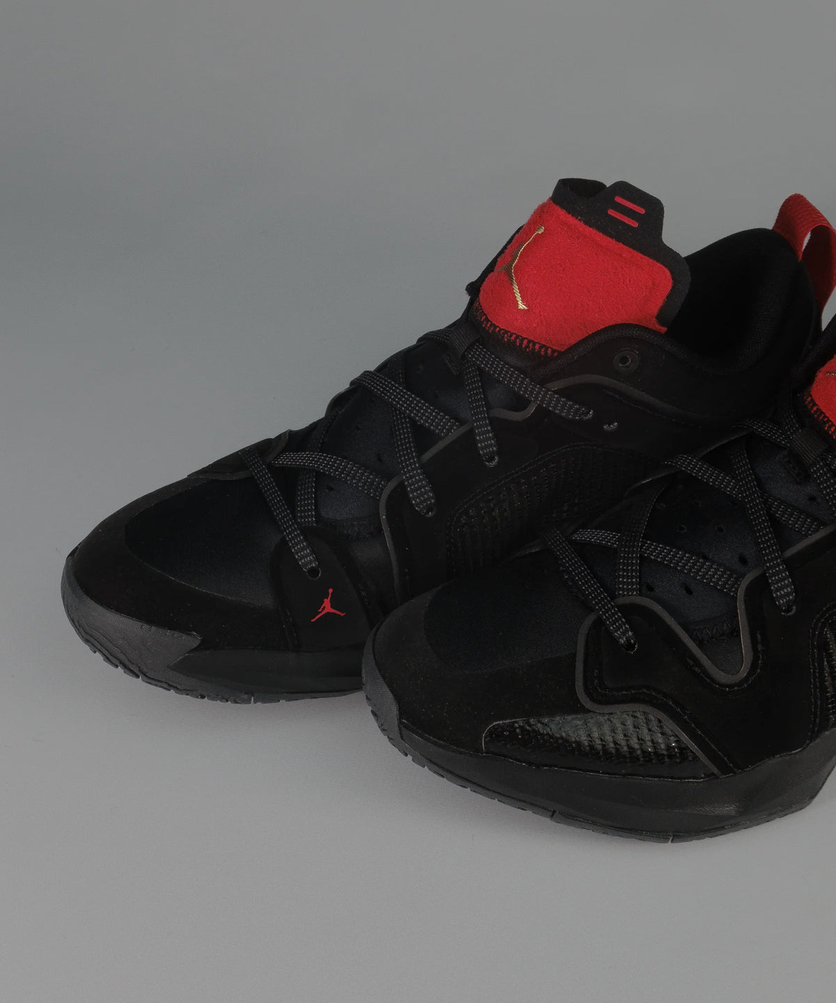 Nike Air Jordan 37 Low Black & Red Bred