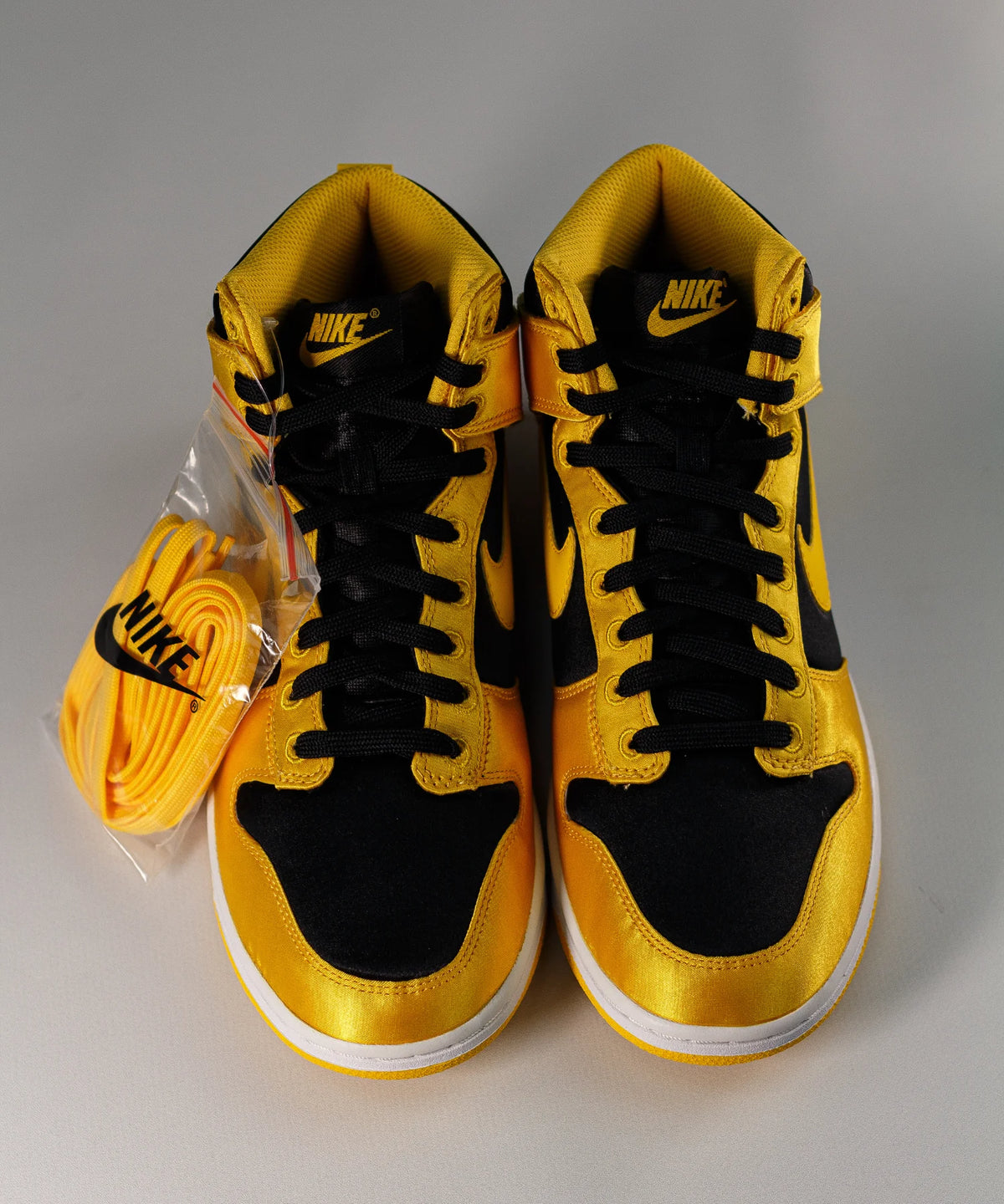 Nike Dunk High Satin Goldenrod Wms
