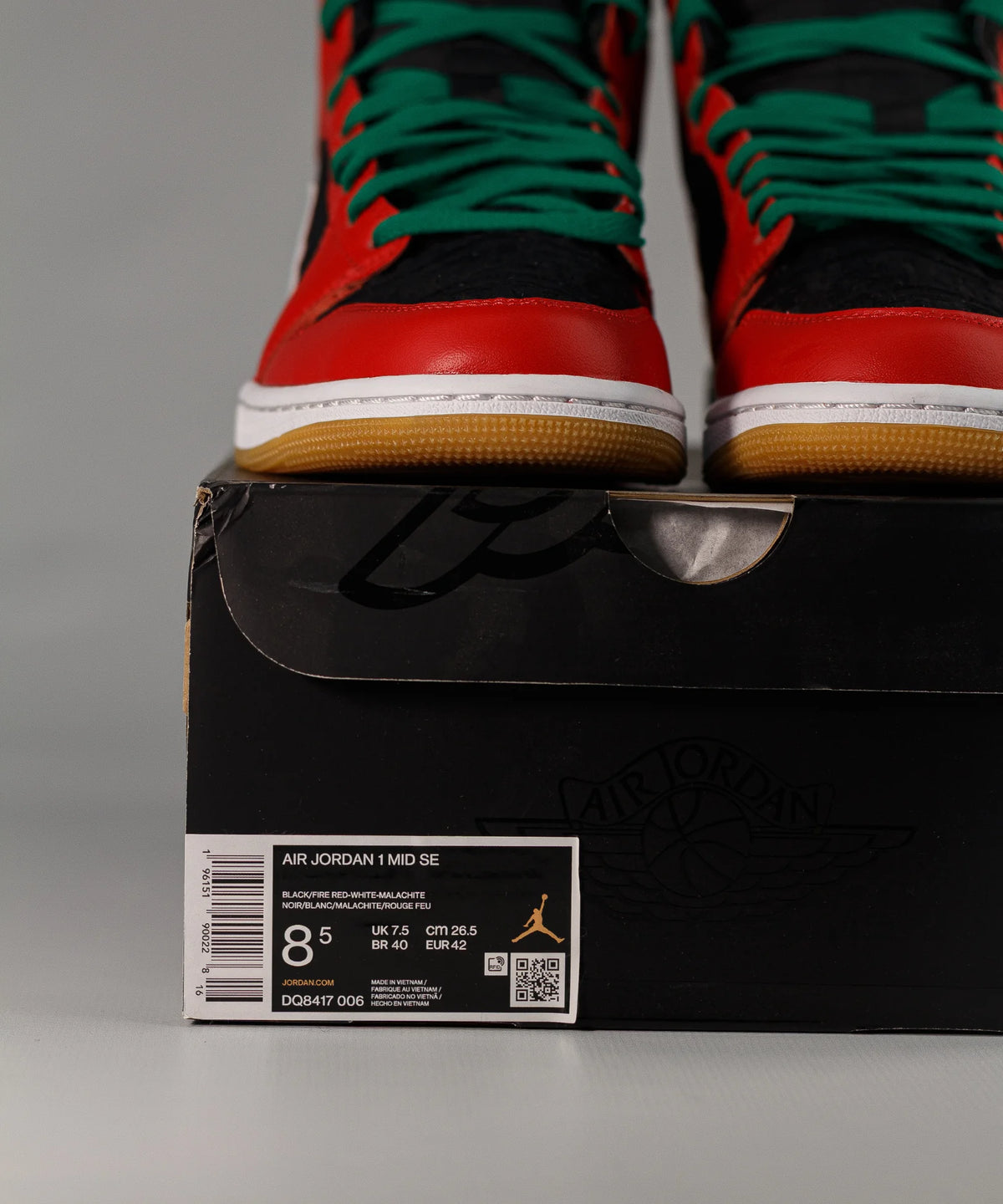 Nike Air Jordan 1 Mid SE Christmas Red