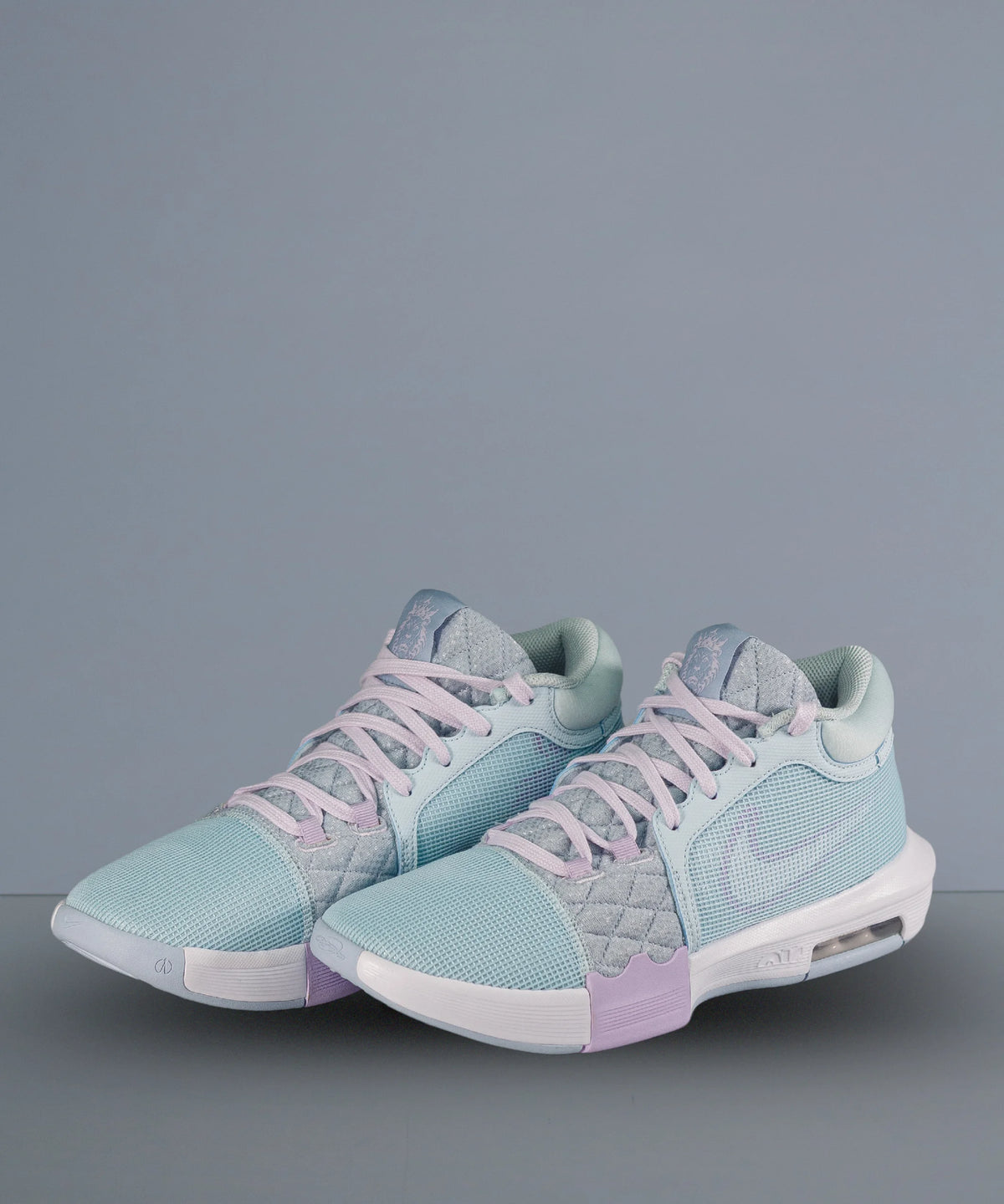 Nike Lebron Witness 8 VIII Easter