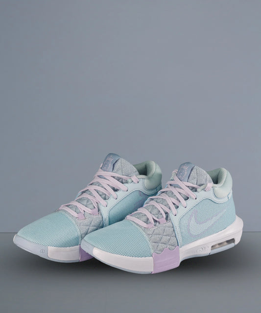 Nike Lebron Witness 8 VIII Easter