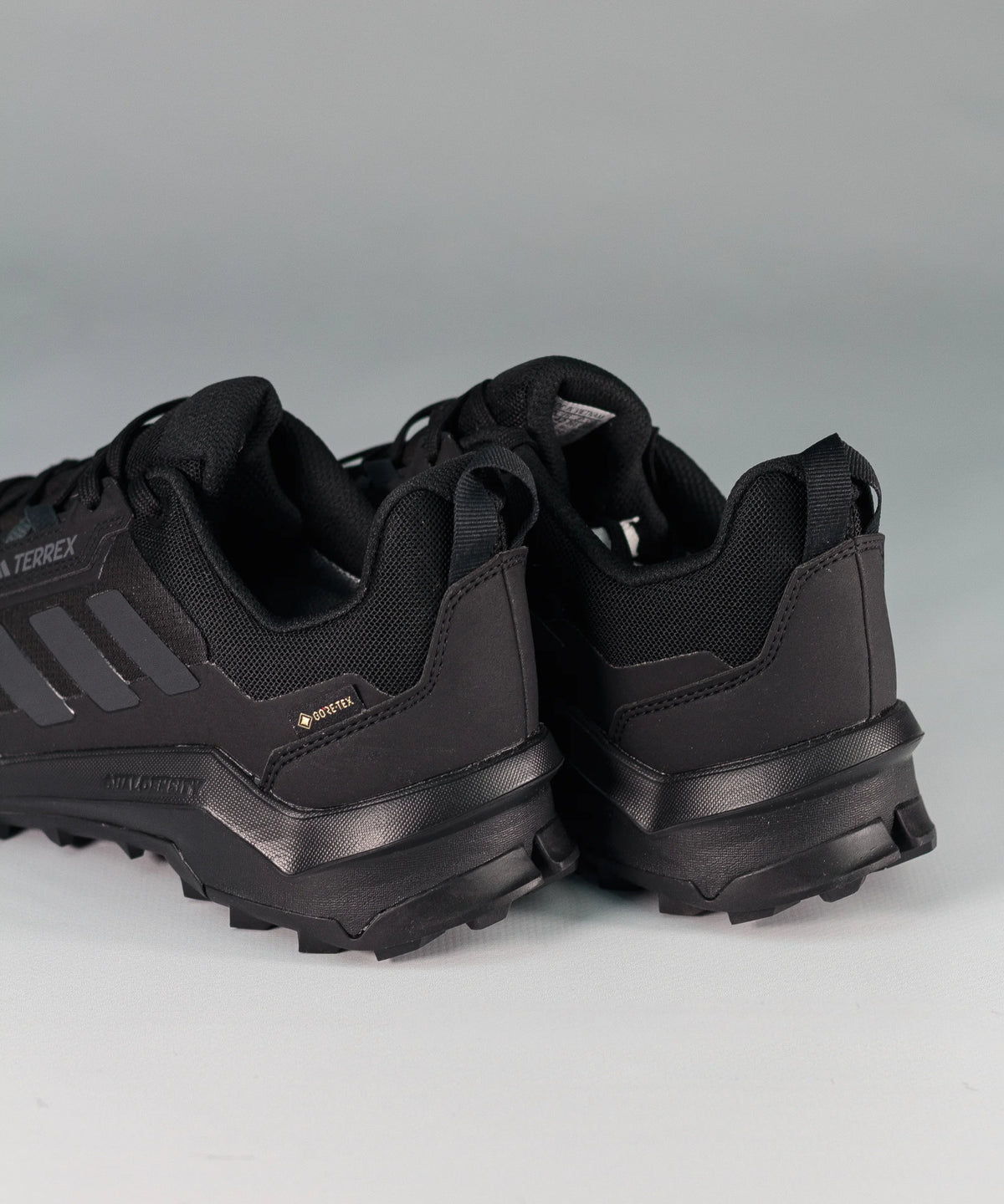 Adidas Terrex AX4 Low Full Black Gore-Tex