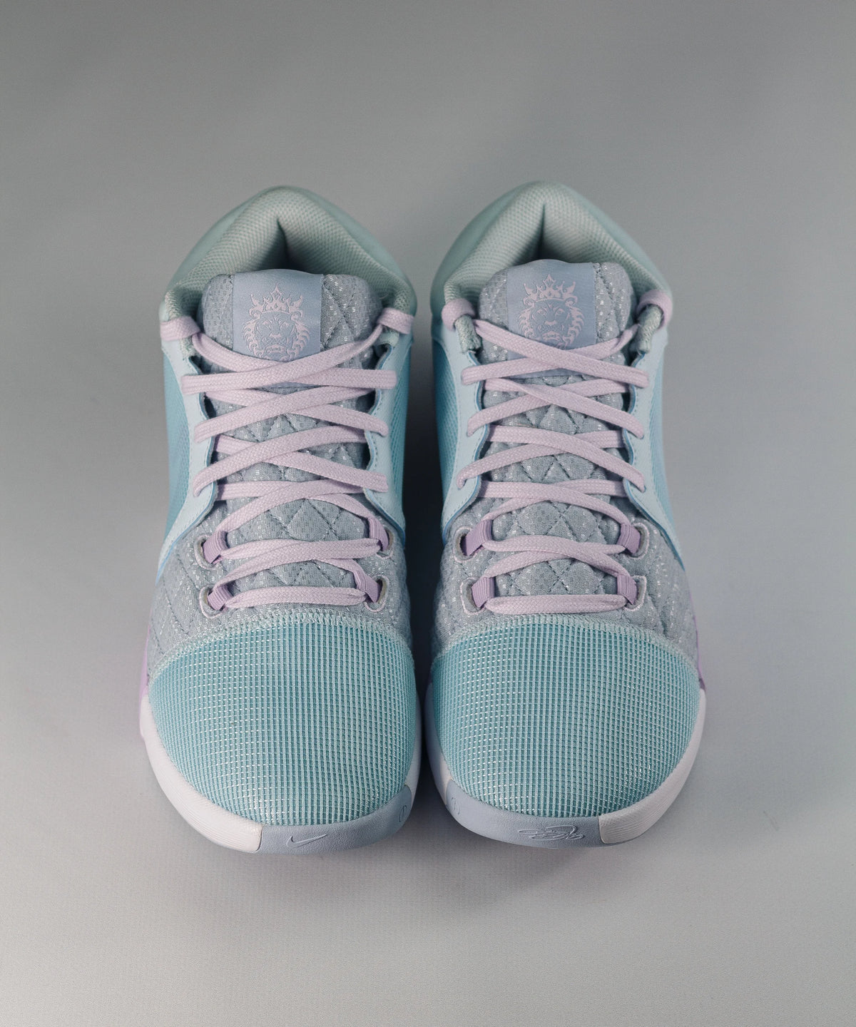 Nike Lebron Witness 8 VIII Easter