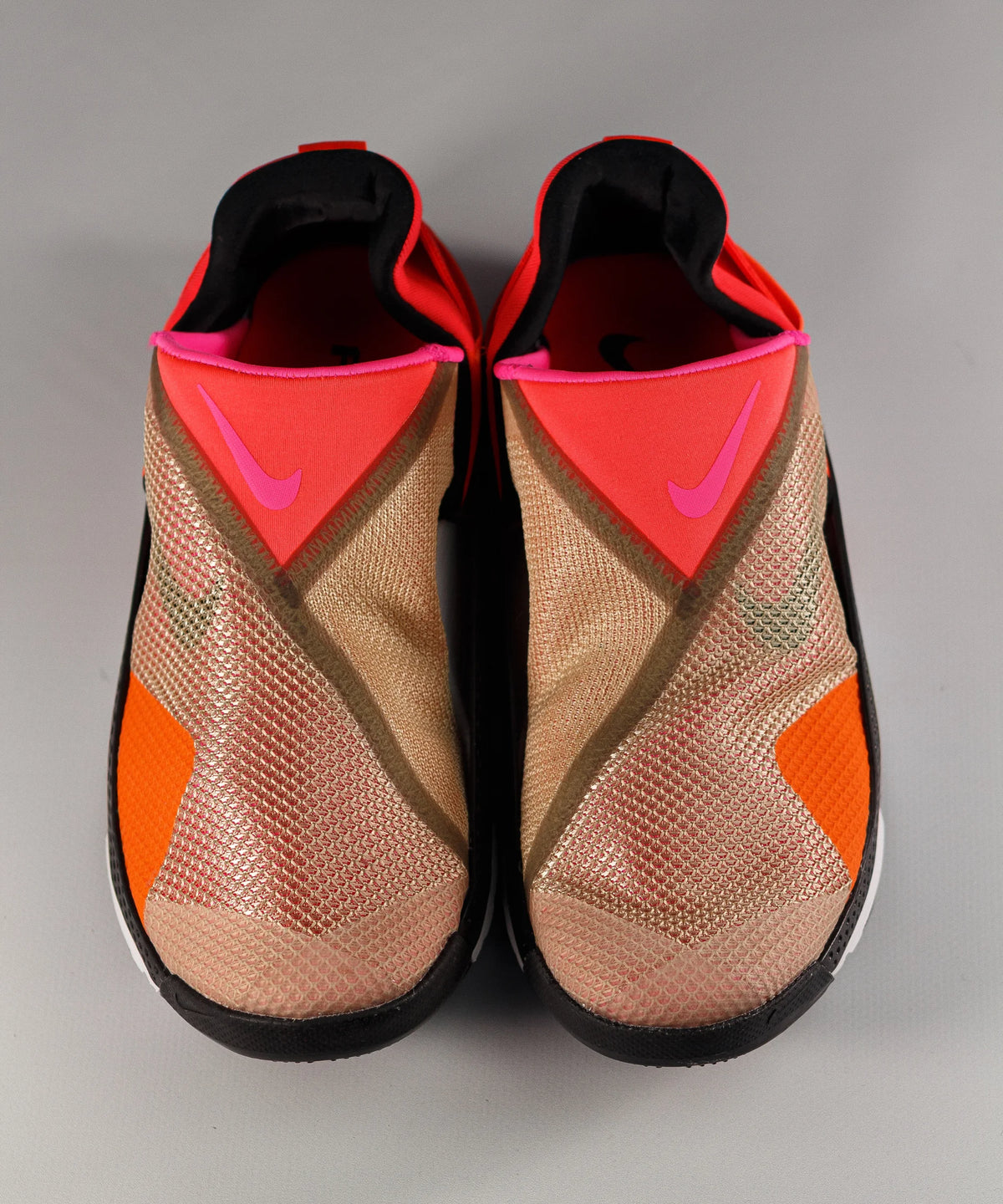 Nike Go Flyease Red