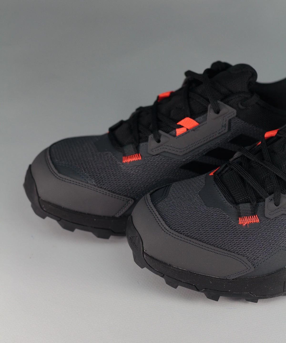 Adidas Terrex AX4 Low Grey