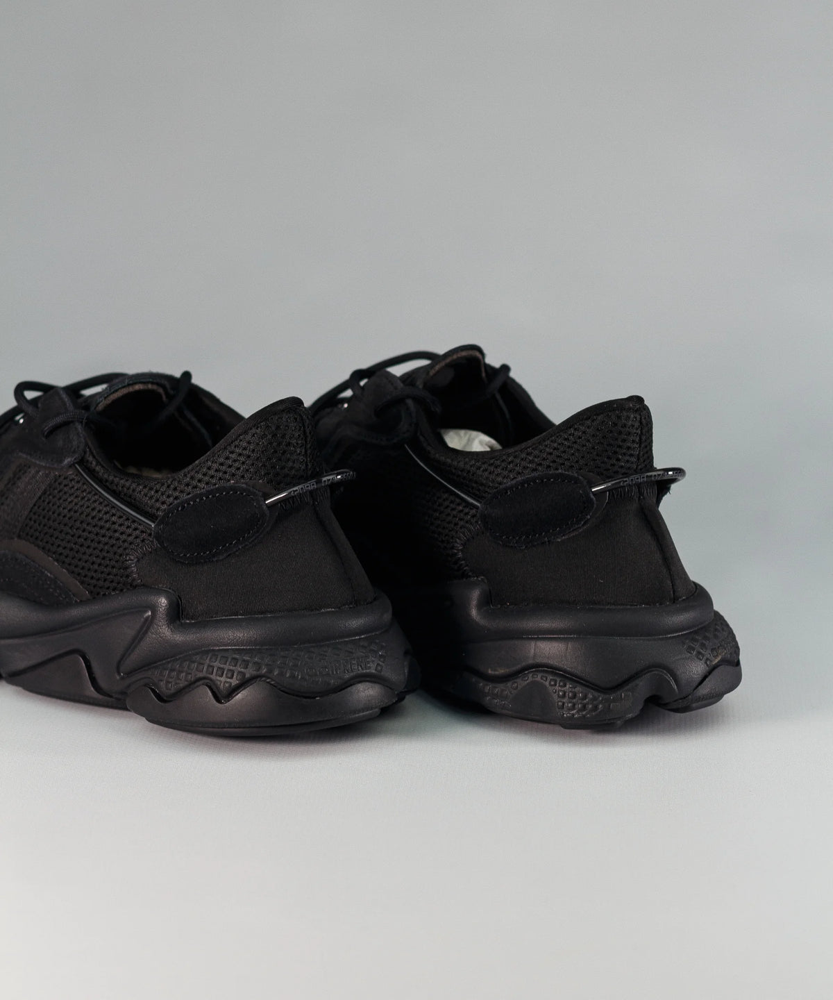Adidas Ozweego Full Black Classic